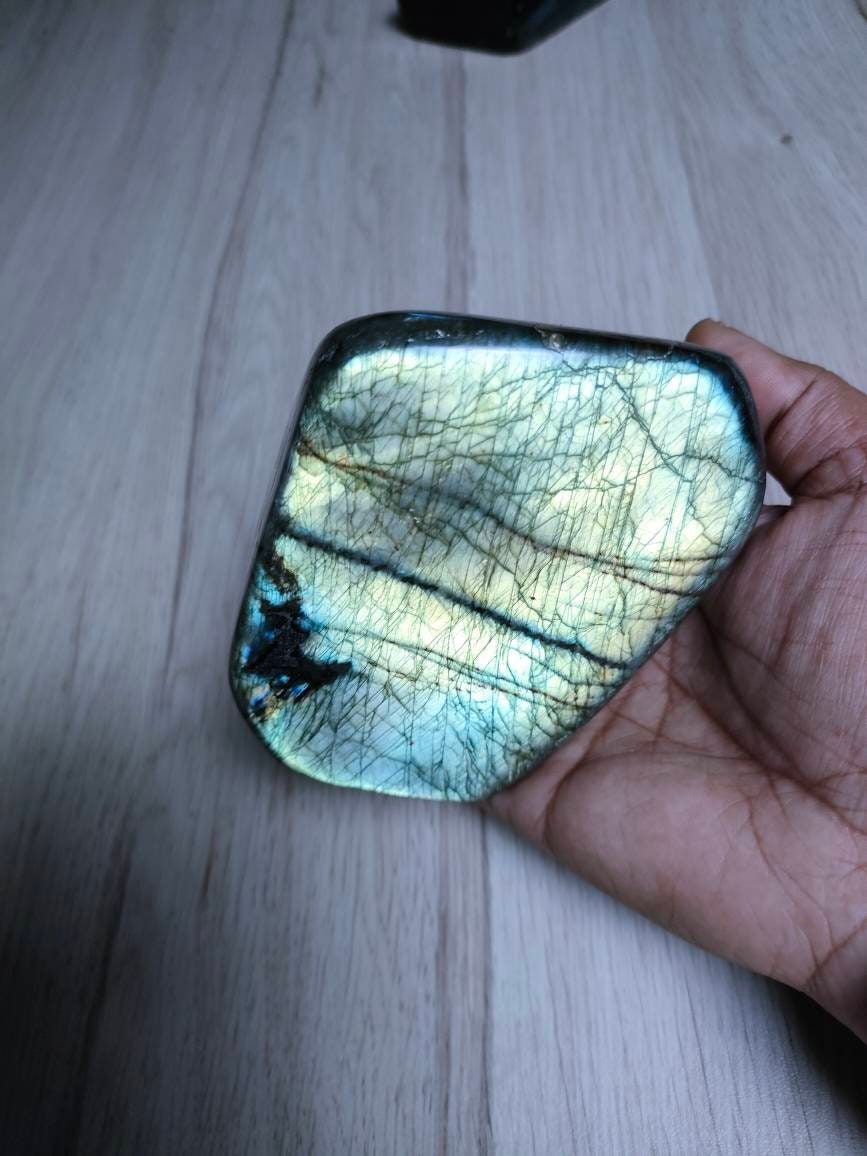 Labradorite 960Gr- Verte - Forme Libre