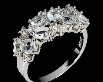 Aquamarijn bandring: witte saffieraccenten, 14 kt witgoud op sterlingzilver, maat 8
