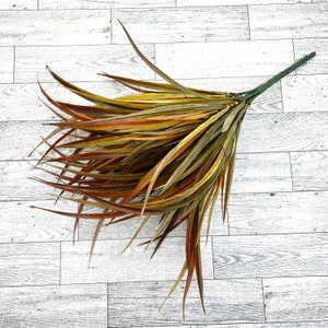 Green Yellow Grass Bush, Artifical Vanilla Grass Bush, Faux Grass Bush, Fall Filler Grass, Fall Grass Bush