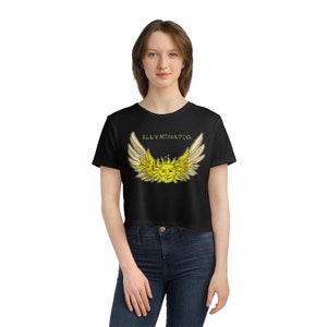 Illuminatio Flowy Cropped Tee