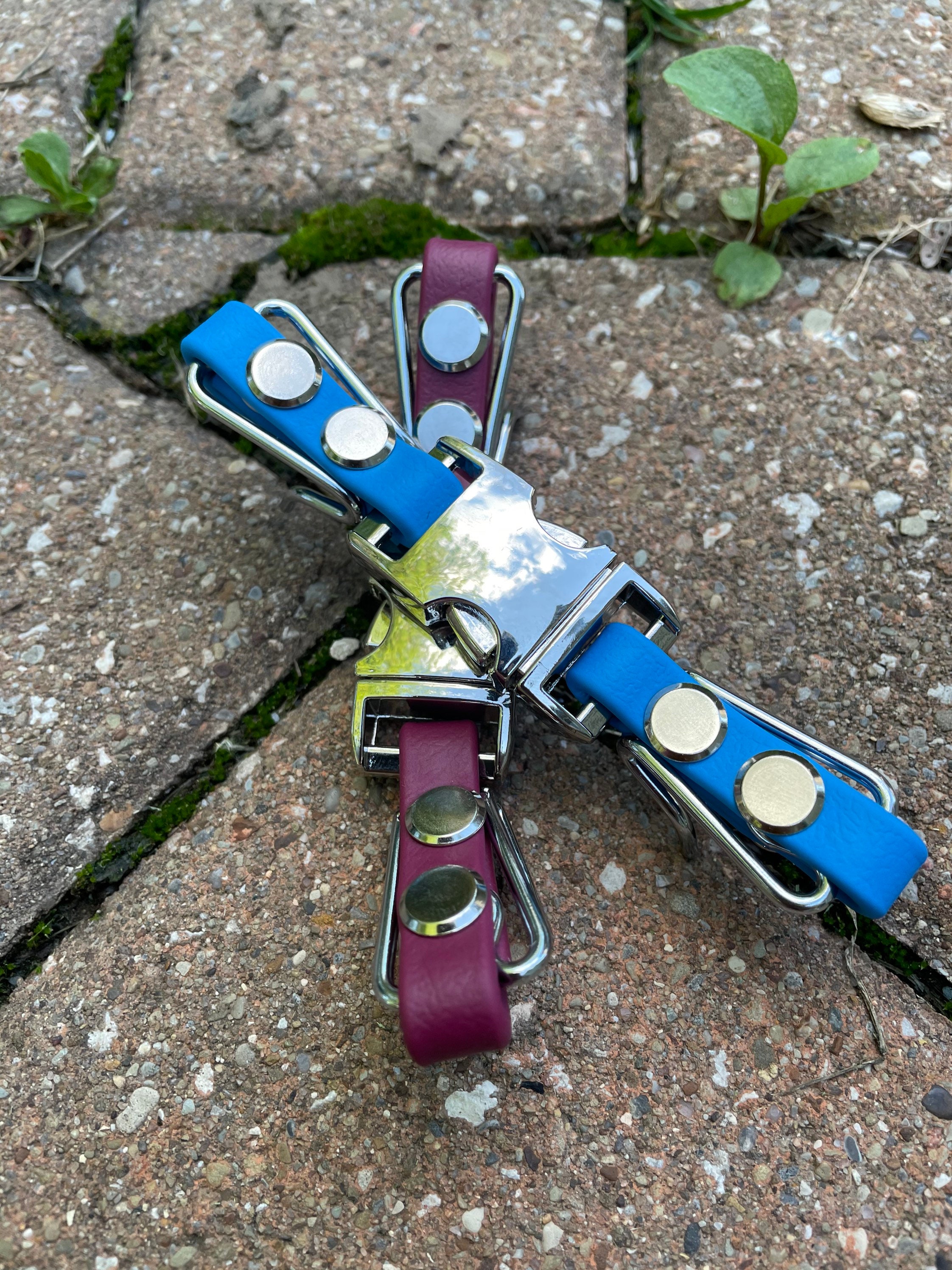 Quick Release Prong Buckle