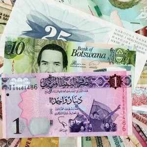 Vintage selection of five banknotes from around the world! Many different countries, A fantastic gift!