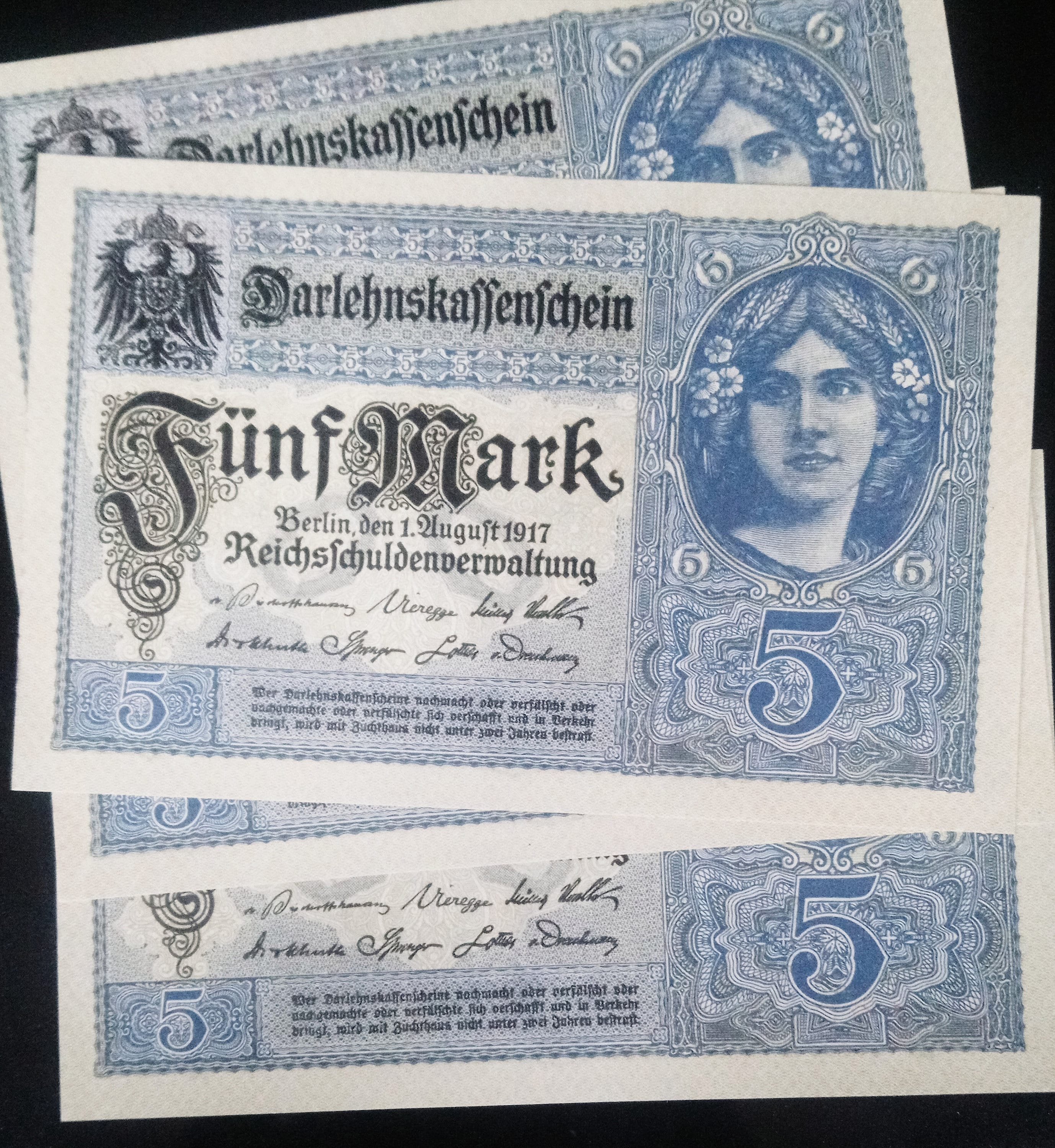 1917 年発行の美しいアンティークのほぼ未使用のドイツ 5 マルク紙幣