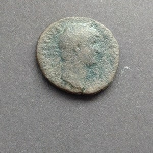 Wonderful Ancient Roman sestertius Coin Hadrian 117-138 AD!