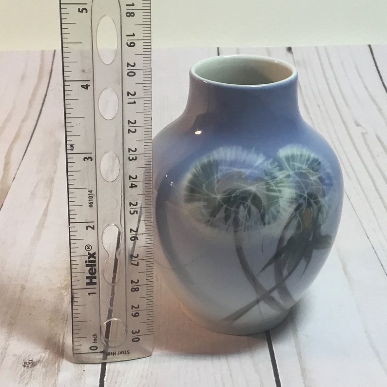 Mini Vase 2639 45A Denmark Dandelion Royal Copenhagen Wish TA