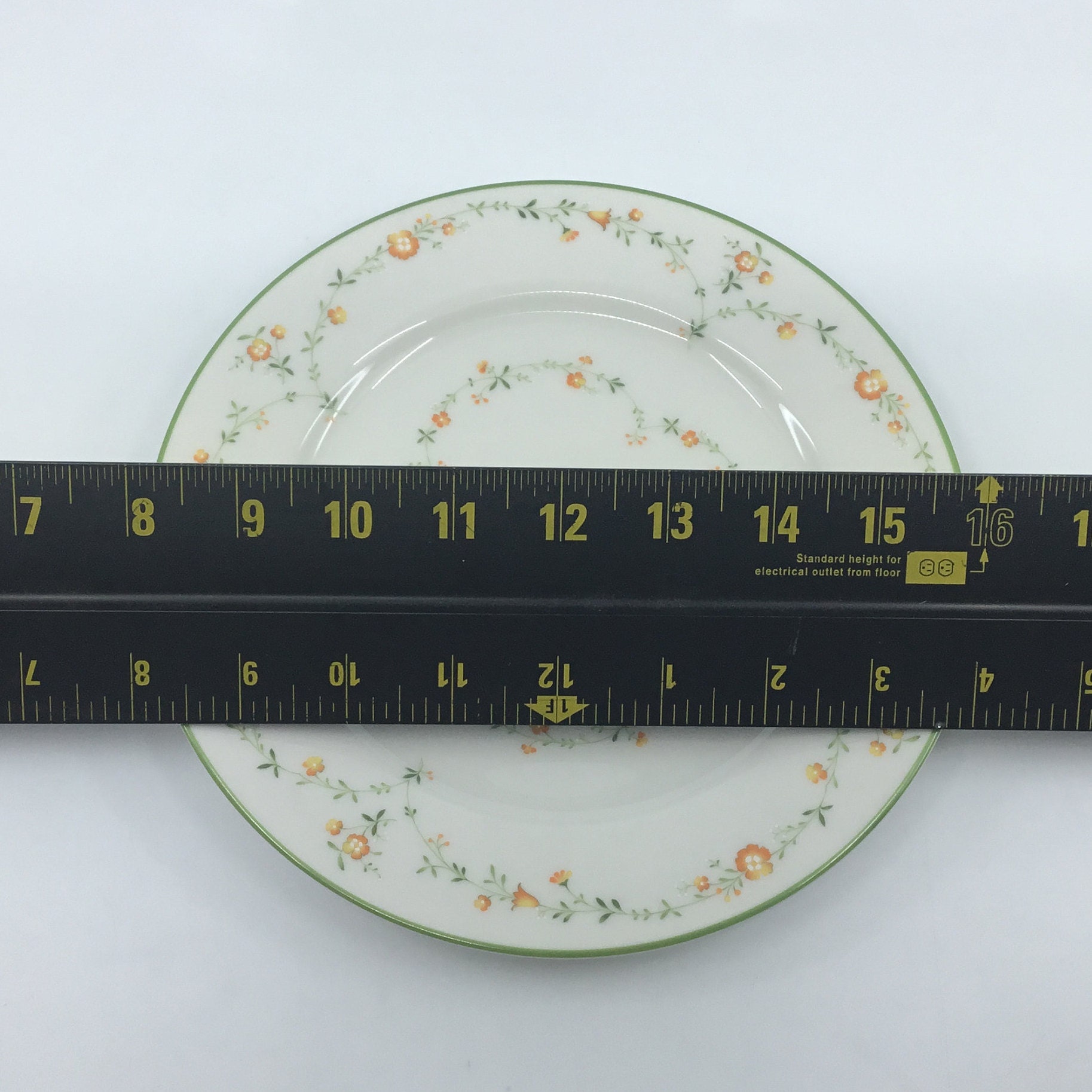 Lot- 16 Pieces- Noritake- Ivory China- Debut- 7210- Replacements