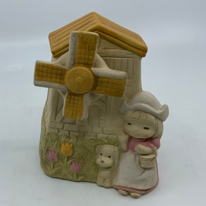 UCTCI- Japan- Poppet- Music Box- Dutch- Girl- Windmill- Dog- Tulips