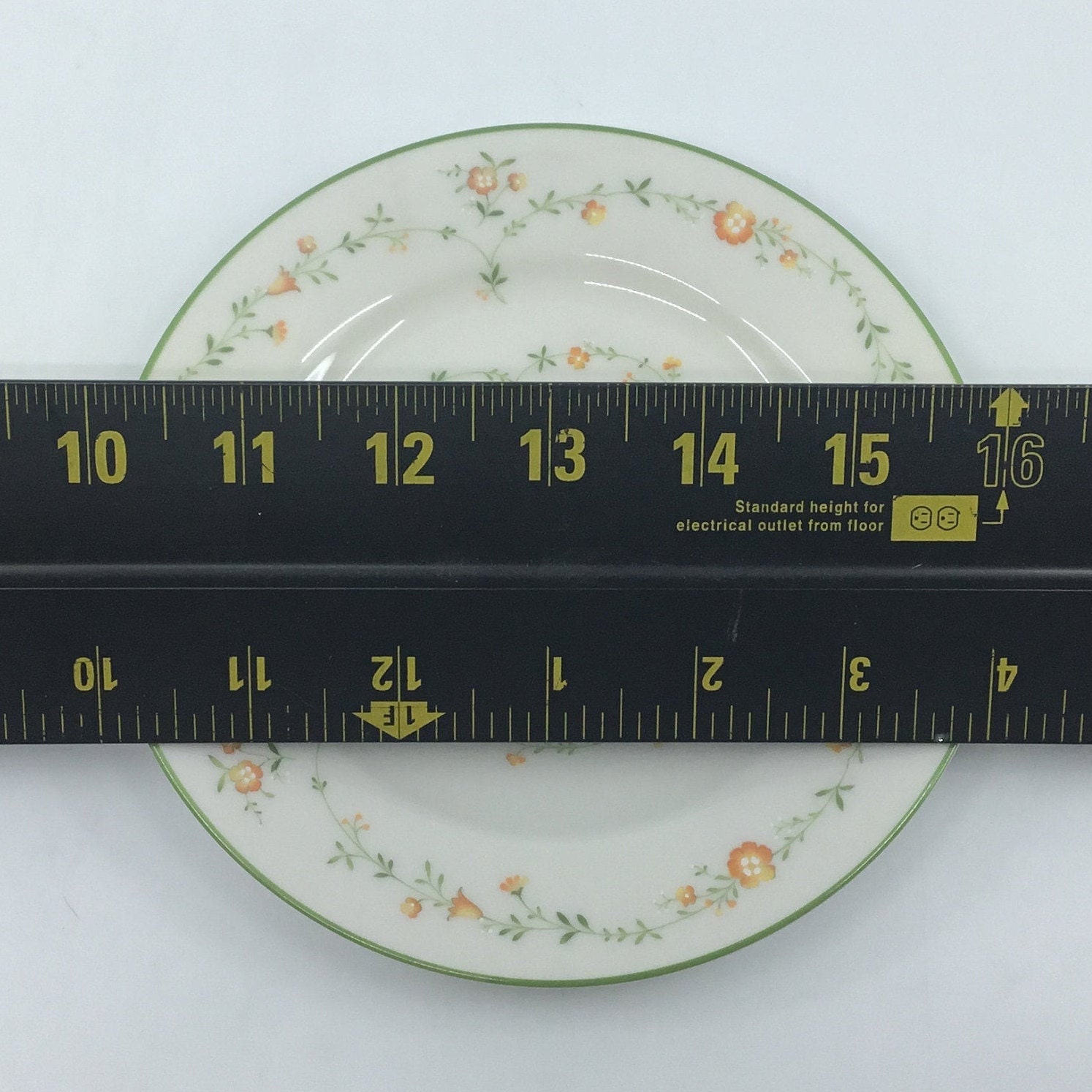 Lot- 16 Pieces- Noritake- Ivory China- Debut- 7210