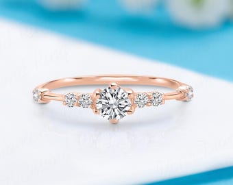 Bague de fiançailles fine en or rose et diamants, bague de promesse solitaire minimaliste pour elle