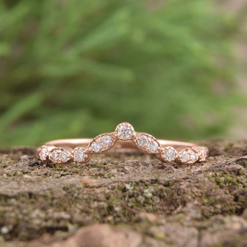 Curved Wedding Band Art Deco Wedding Band Moissanite Wedding Etsy