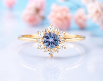 Vintage Style Art Deco Yellow Gold Alexandrite Halo Engagement Ring, Promise Ring for Her, June Birthstone