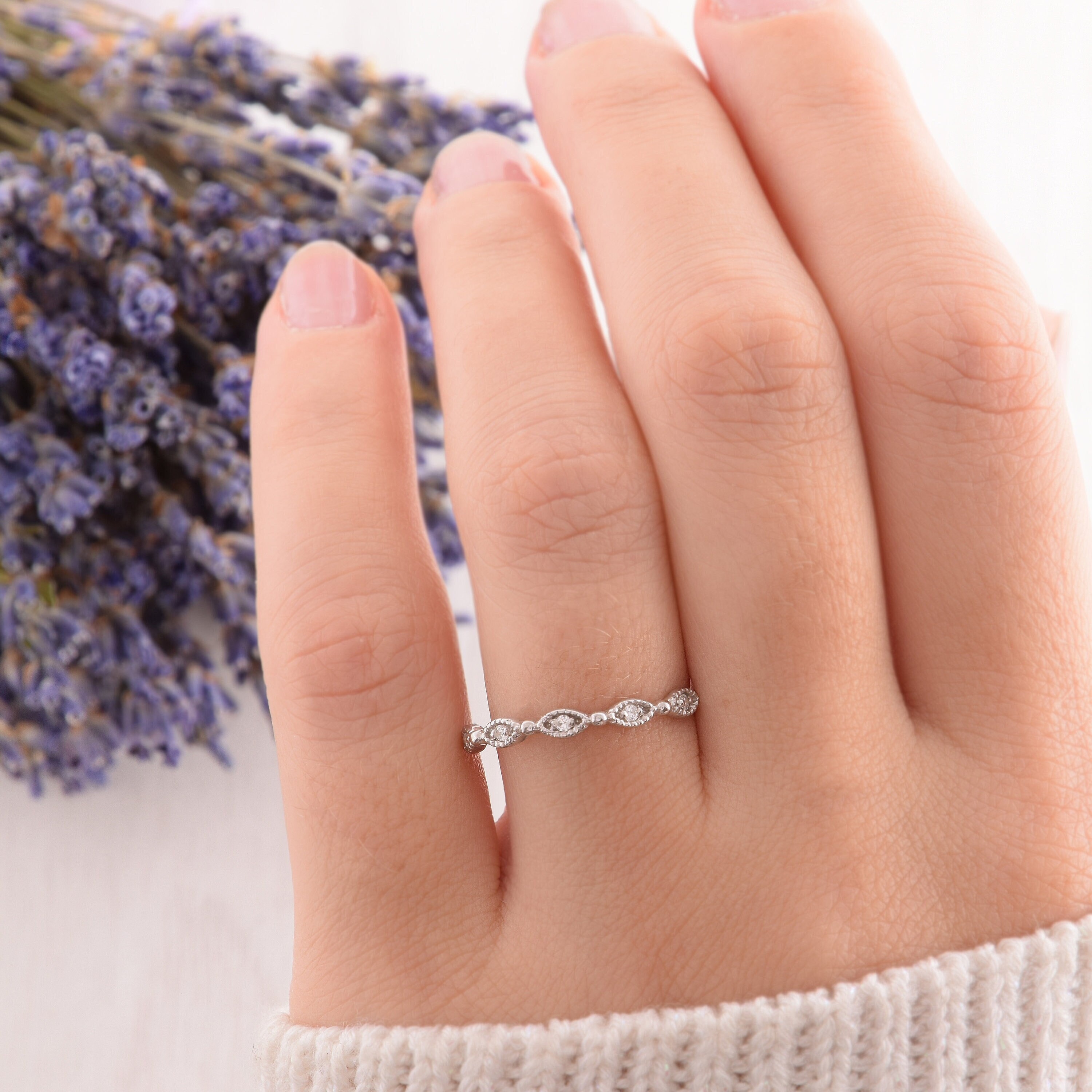 Art Deco Wedding Band, Small Diamond Ring, Diamond Wedding Band, Minimalist Wedding Band, Dainty Wedding Band, Delicate Diamond Ring