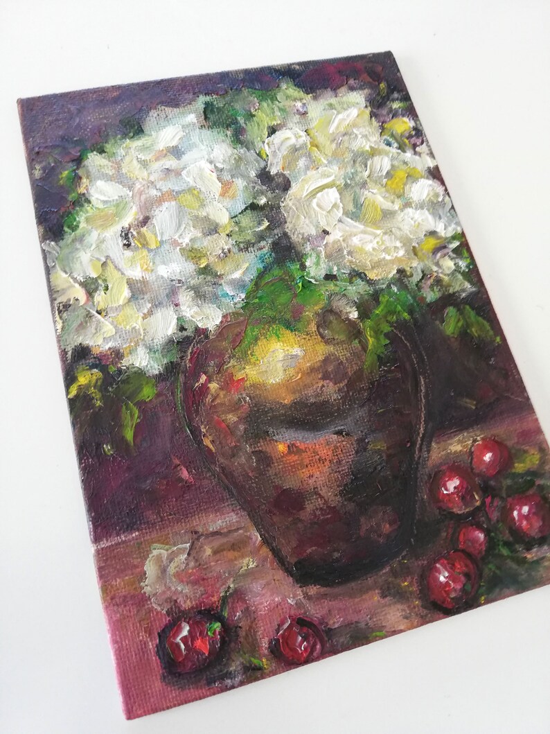 Hydrangea Original Painting Cherries Small Floral Still Life Oil on Canvas Flowers Bouquet in Vase Dark Background Fine Art 5 by 7 immagine 6