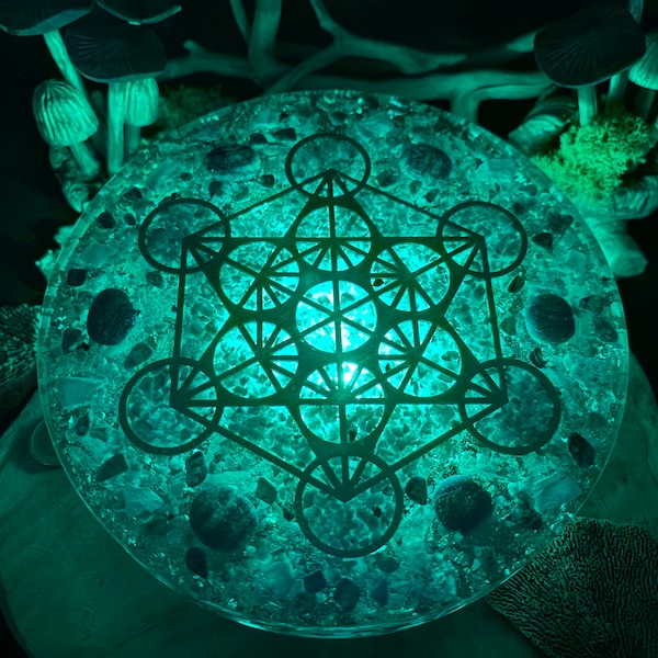 Metatron Orgonite Light Disc, großformatige Orgonit-Ladeplatte.