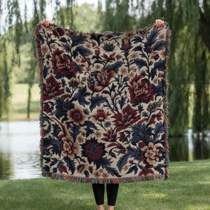 Chinoiserie Wildflower Woven Tapestry Blanket, Botanical Blanket Sofa Throw, Maximalist Home Decor, Cotton Picnic Blanket For Camping