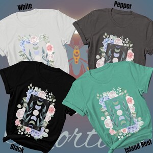 Floral aesthetic moon phase tarot shirt gift for her, flower tee, cottagecore flower gift for best friend, goblincore print tshirt