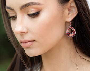 SW Native American Kupfer Teardrop Ohrringe | Burgunder Tribal Ohrringe | Boho Western Schmuck für Damen | Handgefertigte Kunsthandwerker Ohrringe