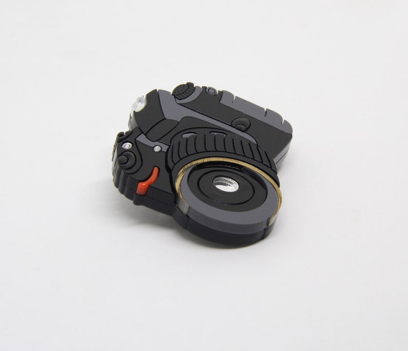 laser cut jewelry handmade acrylic brooch Russian designers photographer Camera brooch photo