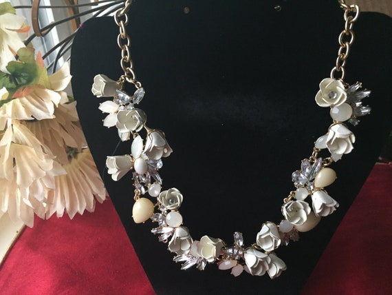 Flower Celluloid Necklace, Bride's Necklace, Wedd