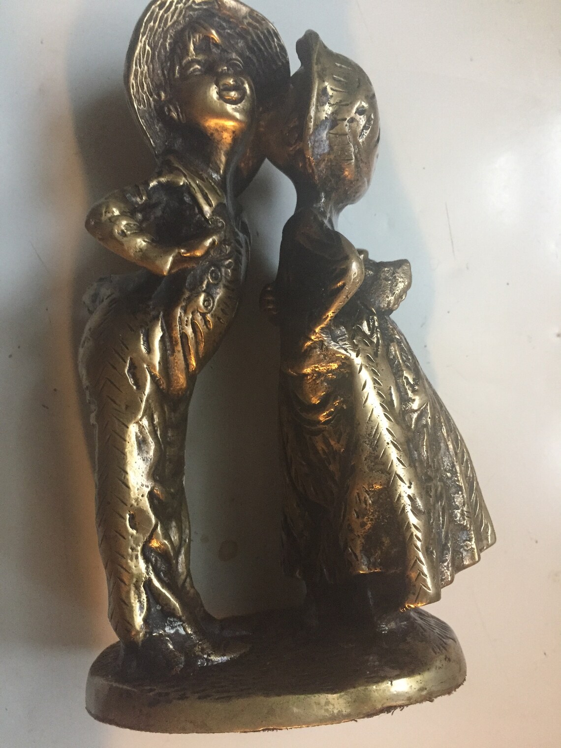 Kissing Couple Brass Figurine Lover's Romantic Figurine Etsy