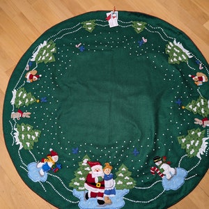 Kerstboomrok/Vilten kerstrok op bestelling gemaakt/ Bucilla kerstcadeau/ Kersttafelkleed/ Rond tafelkleed 43&quot;/ Vakantiedecoratie/ Gepersonaliseerd cadeau.