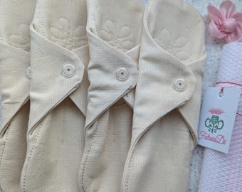 Set of 4 Reusable Cloth Pads 9" with Laundry Bag, Organic Cotton Muslin or Natural Unbleached Cotton, Eco Friendly Period Pads, Washable
