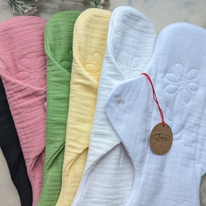 Cloth Pads Starter Set/Organic Cloth Pads/Reusable Pads/Period Pads/Menstrual Pads/Incontinence Pads/Reusable Panty Liner/Eco Friendly Gift