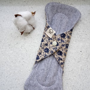 Cloth Pads/ Reusabe Panty Liners/ Reusable Menstrual Pads/ Menstrual Pads/ Sanitary Pads/ Period Pads/ Mama Cloth/ Sanitary Pads/ Organic Pads