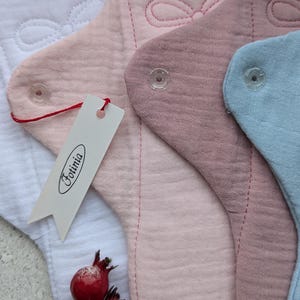 Organic Cotton Pads/Reusable Pads Set/Period Pads/Incontinence Pads/Panty Liner/Menstrual Pads/Mama Cloth/Cloth Sanitary Pads/Eco Friendly