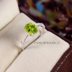 Peridot Ring, Silver Jewelry, Natural Peridot, Stunning Ring, August Birthstone, Unique Ring, Bridal Ring, Promise Ring, Anniversary Ring