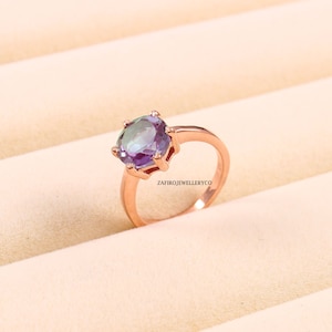 Color Change Alexandrite Ring, 925 Sterling Silver, Round Cut Alexandrite, Engagement Ring, Solitaire Ring, Alexandrite Jewelry, Bridal Ring