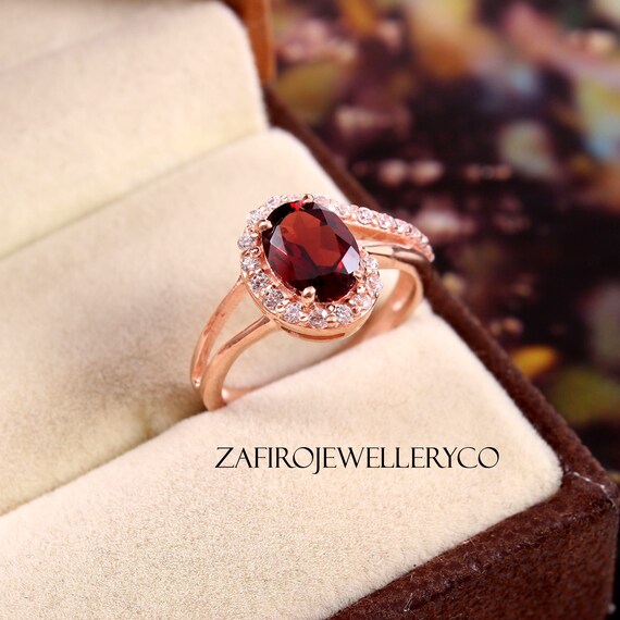 Garnet Ring Halo Ring January Birthstone Engagement Ring Red Garnet Ring Wedding Ring Bridal Ring Anniversary Ring Garnet Halo Ring Etsy Canada