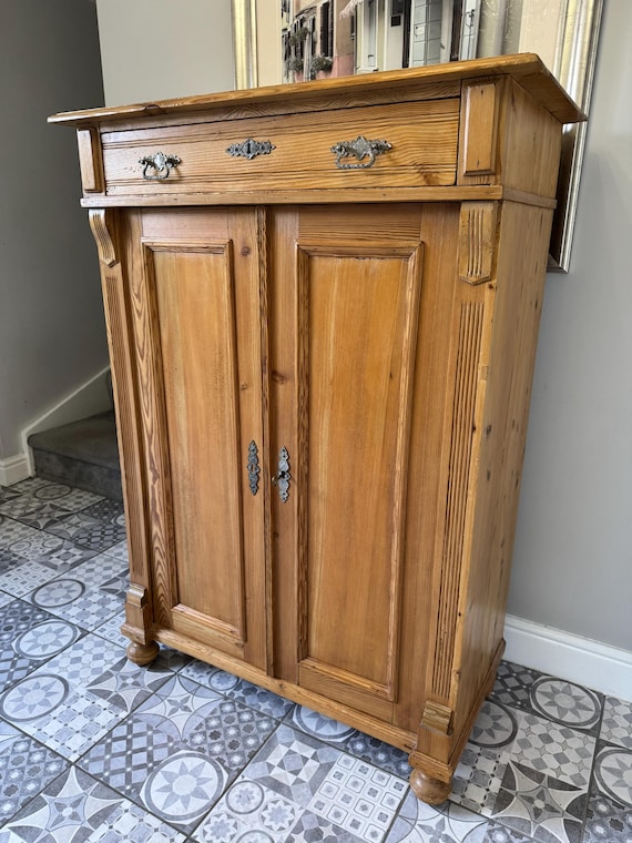 An Antique Pine Vertiko/cupboard/pantry/larder/unit/Armoire