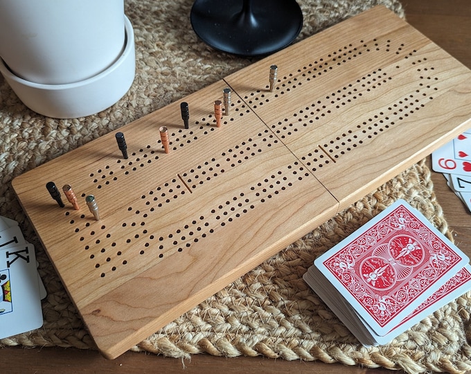 Travel Portable Cribbage Board 3 player - Canadian cherry. Foldable - Includes metal pegs for 3 Tracks | Deck of Cards | Unique Crib Board