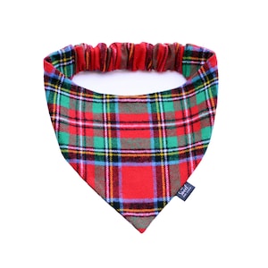 Plaid Tartan Scrunchie Dog Bandana, Red and Green Flannel Elastic Pet Bandana, Fall and Winter Slip-On Pet Scarf Perfect for Christmas