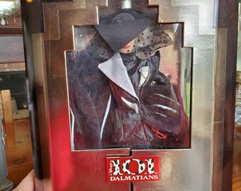 Beautiful Comdition Cruella DeVille collector Doll