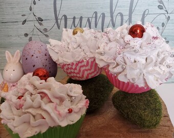 Faux Frosting Cupcakes