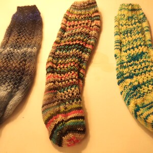 Lace pattern casual socks for her