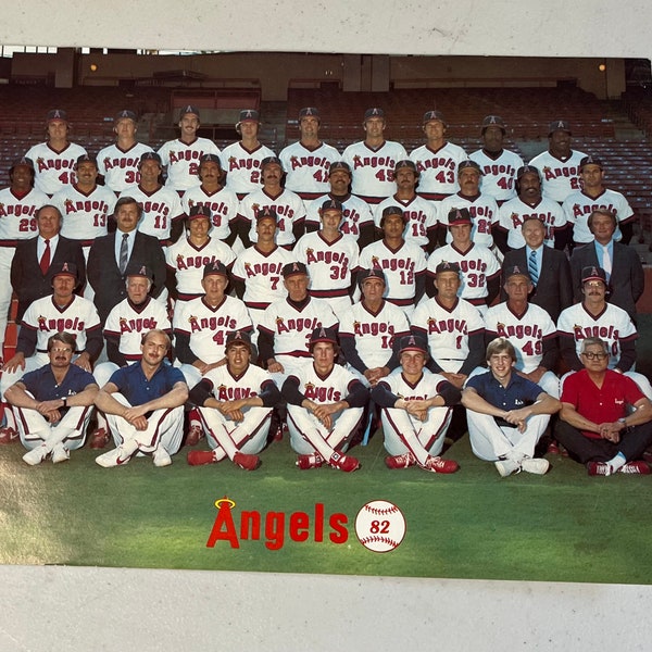 Angels Baselball 1982 Team Photo - 11×8.5 Vintage Print - Features Don Baylor, Rod Carew,  & Reggie Jackson