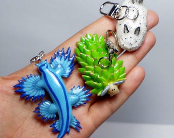 Juego de llaveros de criaturas del océano: Conejito marino, Oveja hoja, Babosa dragón azul