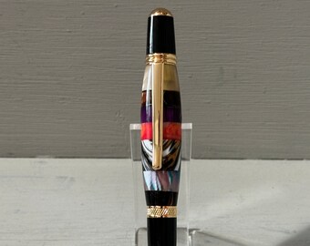 Terra Strata - A Wall St II Pen made of Home-cast Acrylic Pieces