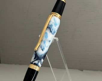 Wonderful Winter - Wall St II Pen made of Home-cast Acrylic