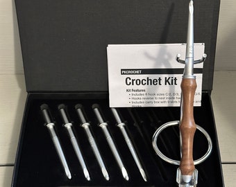 NC Walnut Crochet Handle with Interchangeable Crochet Hooks - Set