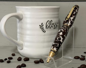 The Coffee & Cream Pen - An Acrylic Cigar-style Pen infused with coffee beans