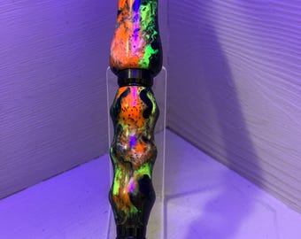 The Black Light Special - A Cigar Pen Made of Home-cast Fluorescent Acrylic