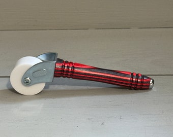 Bright Red Seam Roller