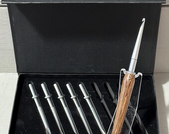 Brownheart Crochet Handle with Interchangeable Crochet Hooks - Set