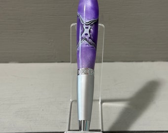The FUZZY GRAPE - A Handcrafted Acrylic Wall St. II Pen