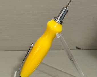 Sunny Yellow Seam Ripper