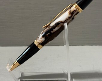 Cookies & Milk - Wall St II Pen made of Home-cast Acrylic